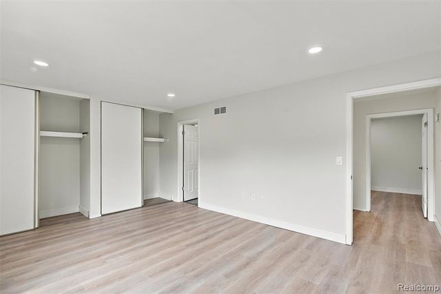 1813 Wickham, Royal Oak, MI 48073