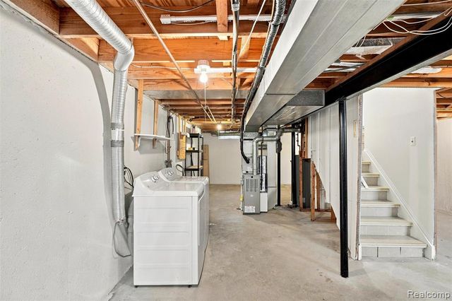 1813 Wickham, Royal Oak, MI 48073