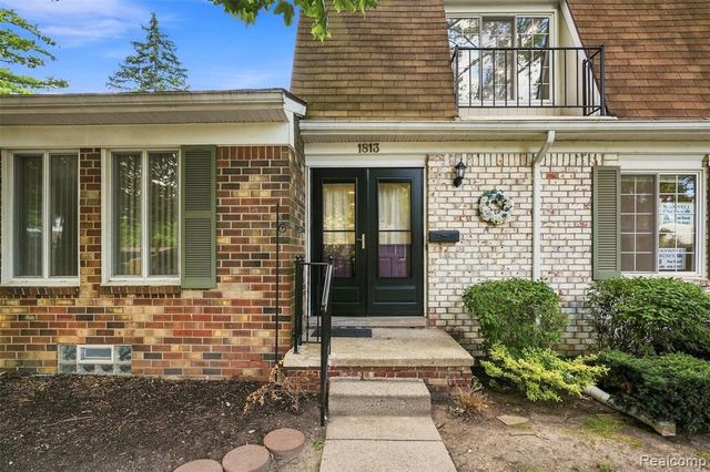 1813 Wickham, Royal Oak, MI 48073