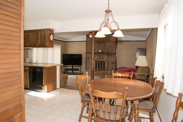 2188 Zenia Drive, Troy, MI 48083