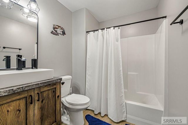 587 Springbrook Lane, St Anthony, ID 83445