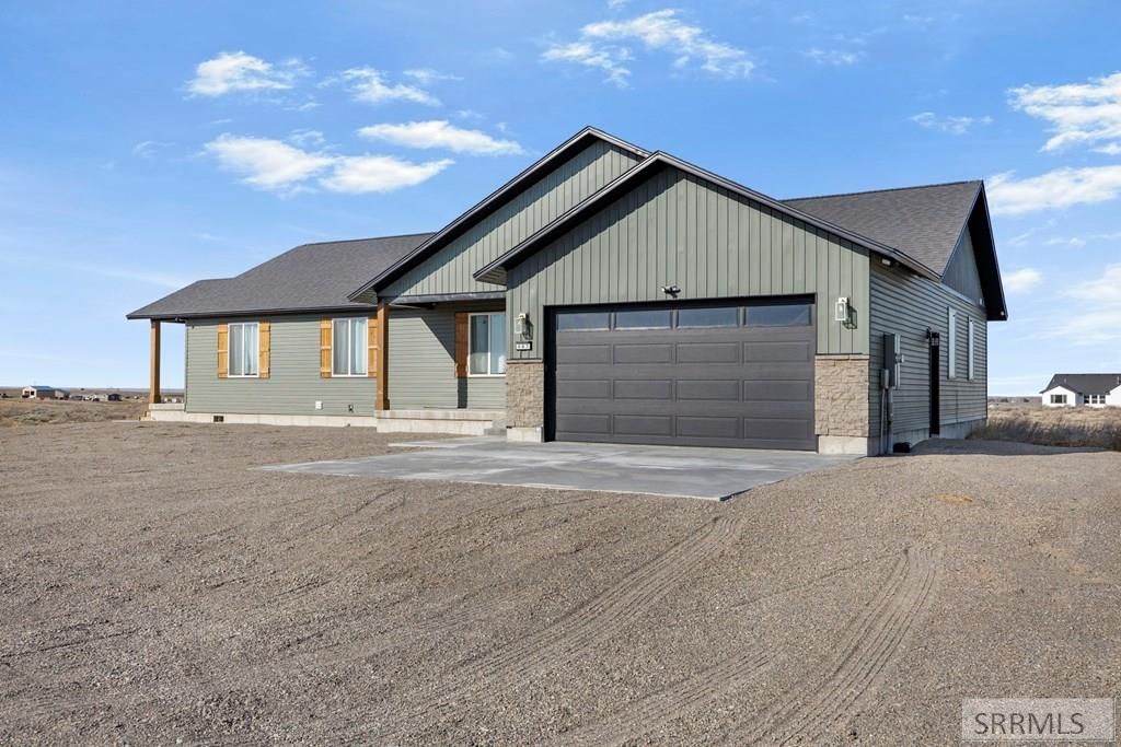 Image 2 of property listing at 587 Springbrook Lane, St Anthony, ID 83445