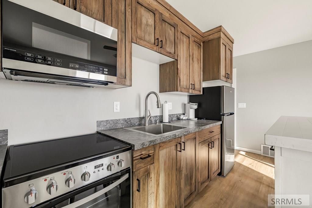 Image 30 of property listing at 587 Springbrook Lane, St Anthony, ID 83445