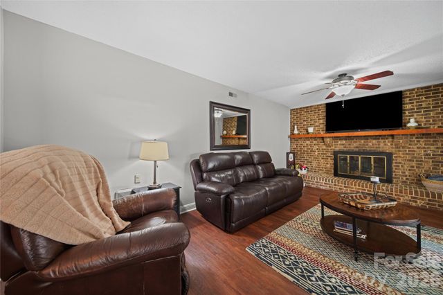 7131 Wannamaker Lane, Charlotte, NC 28226