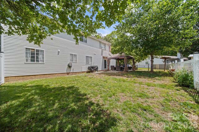 7131 Wannamaker Lane, Charlotte, NC 28226