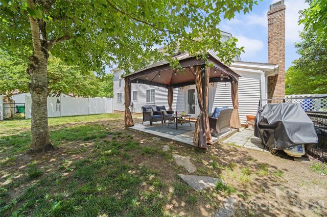 7131 Wannamaker Lane, Charlotte, NC 28226