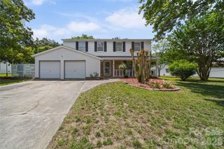7131 Wannamaker Lane, Charlotte, NC 28226