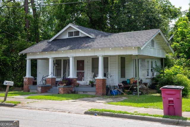 88 Oak Street, Baxley, GA 31513