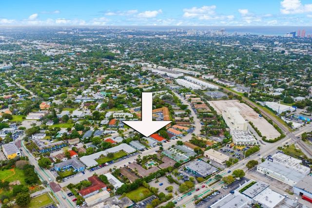739 NE 13th Court, Fort Lauderdale, FL 33304
