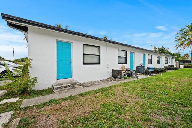 739 NE 13th Court, Fort Lauderdale, FL 33304