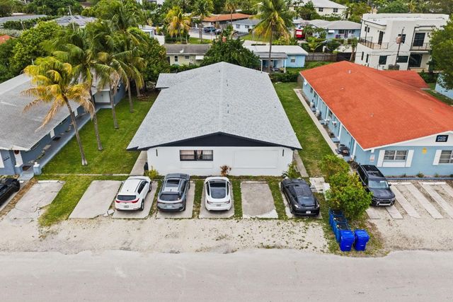 739 NE 13th Court, Fort Lauderdale, FL 33304