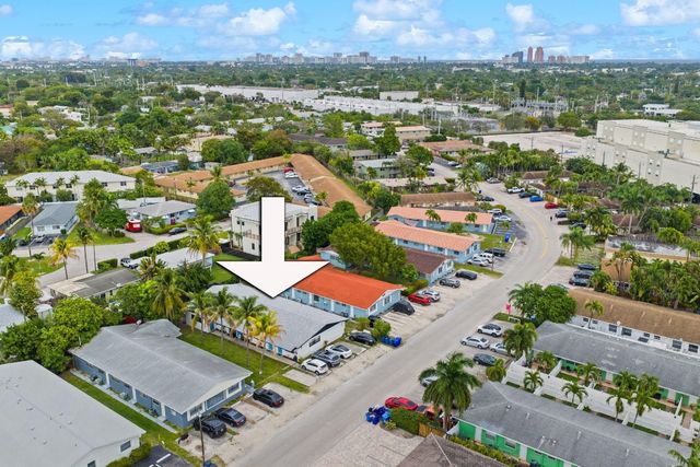 739 NE 13th Court, Fort Lauderdale, FL 33304