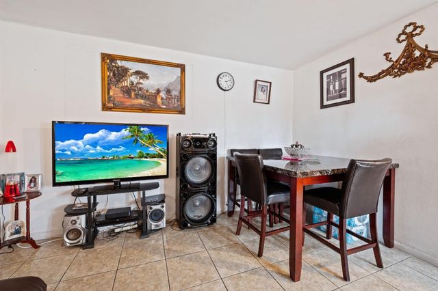 739 NE 13th Court, Fort Lauderdale, FL 33304