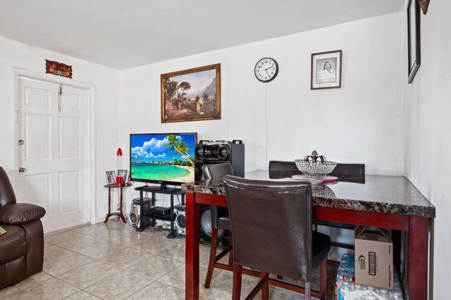 739 NE 13th Court, Fort Lauderdale, FL 33304