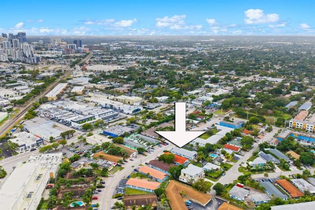 739 NE 13th Court, Fort Lauderdale, FL 33304