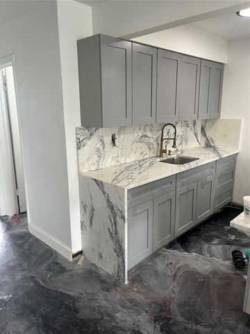 739 NE 13th Court, Fort Lauderdale, FL 33304