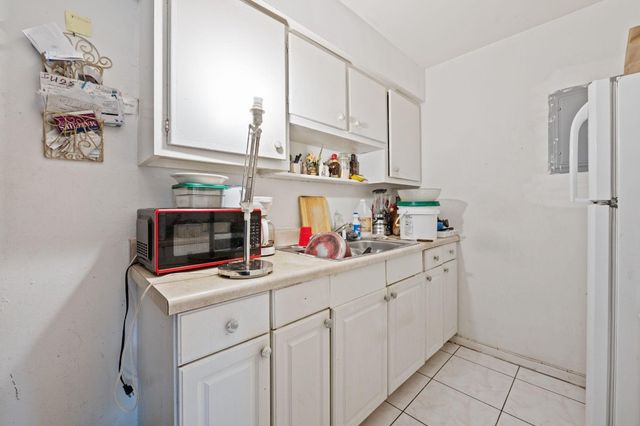 739 NE 13th Court, Fort Lauderdale, FL 33304