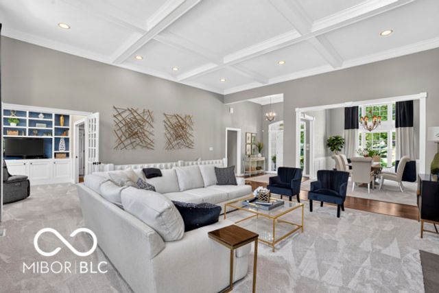 10504 Chestnut Hill Circle, Fishers, IN 46037