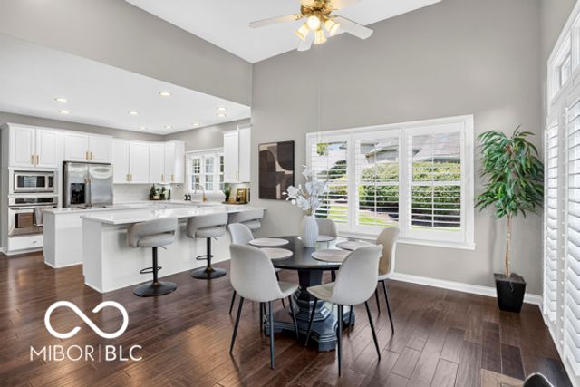 10504 Chestnut Hill Circle, Fishers, IN 46037