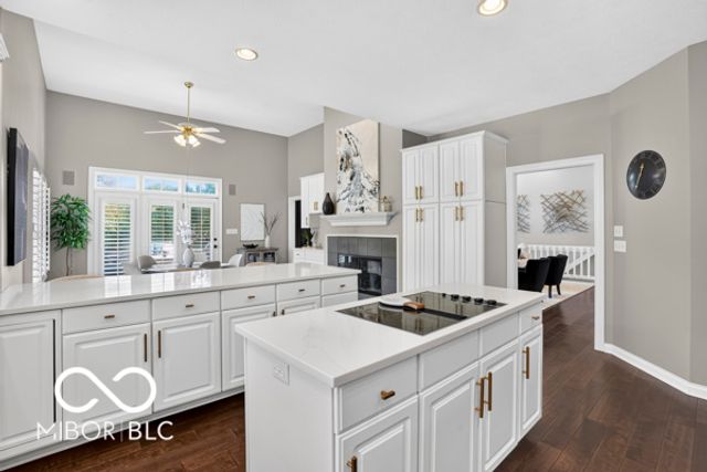 10504 Chestnut Hill Circle, Fishers, IN 46037