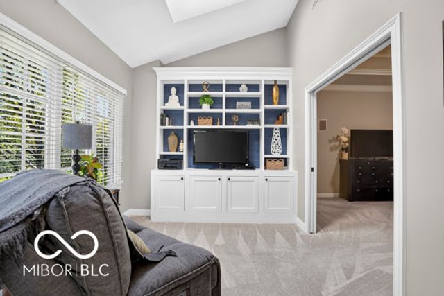 10504 Chestnut Hill Circle, Fishers, IN 46037