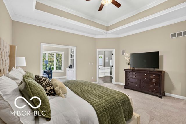 10504 Chestnut Hill Circle, Fishers, IN 46037