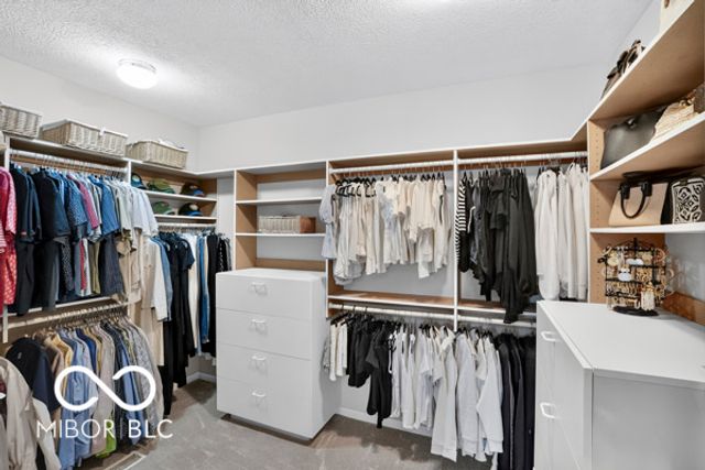 10504 Chestnut Hill Circle, Fishers, IN 46037