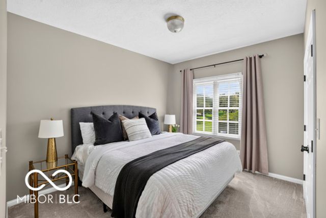 10504 Chestnut Hill Circle, Fishers, IN 46037