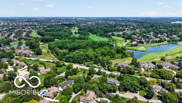 10504 Chestnut Hill Circle, Fishers, IN 46037