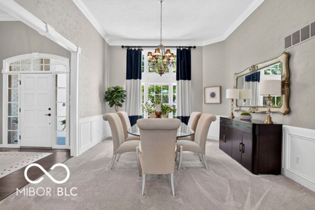 10504 Chestnut Hill Circle, Fishers, IN 46037