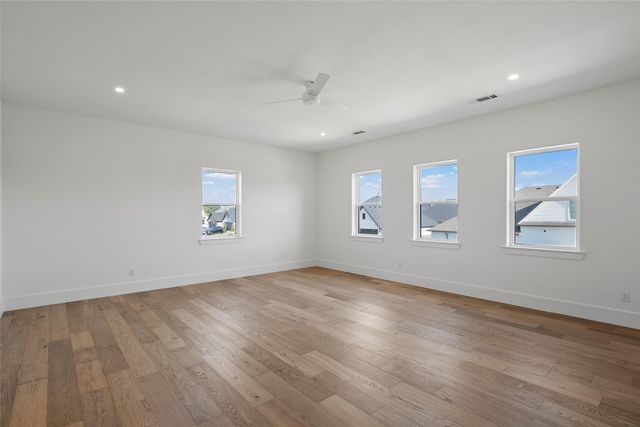 13052 Rainier Drive, Woodway, TX 76712