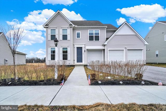 141 MOOREFIELD ST, Mechanicsburg, PA 17055