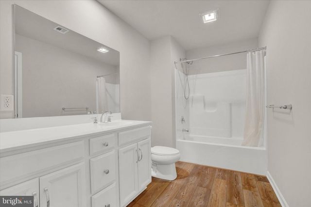 141 MOOREFIELD ST, Mechanicsburg, PA 17055