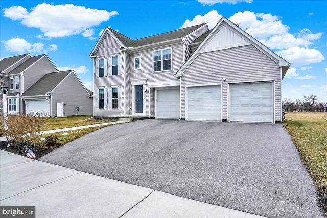 141 MOOREFIELD ST, Mechanicsburg, PA 17055