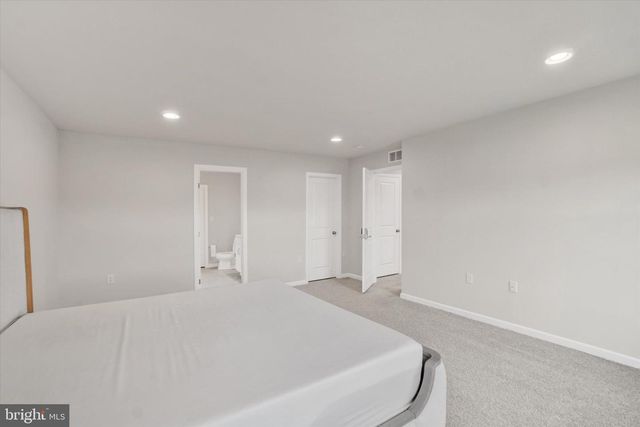 141 MOOREFIELD ST, Mechanicsburg, PA 17055