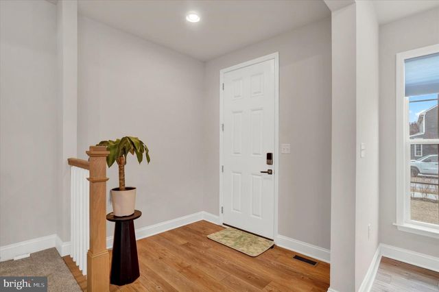 141 MOOREFIELD ST, Mechanicsburg, PA 17055