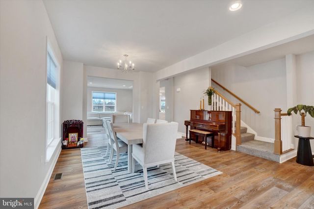 141 MOOREFIELD ST, Mechanicsburg, PA 17055