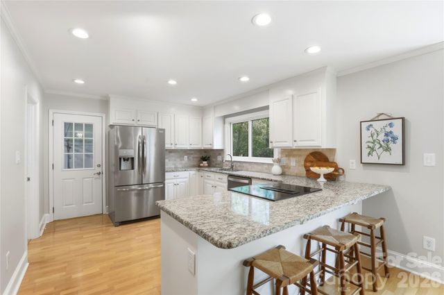 8200 Asheley Glen Drive, Mint Hill, NC 28227