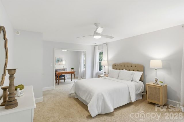 8200 Asheley Glen Drive, Mint Hill, NC 28227