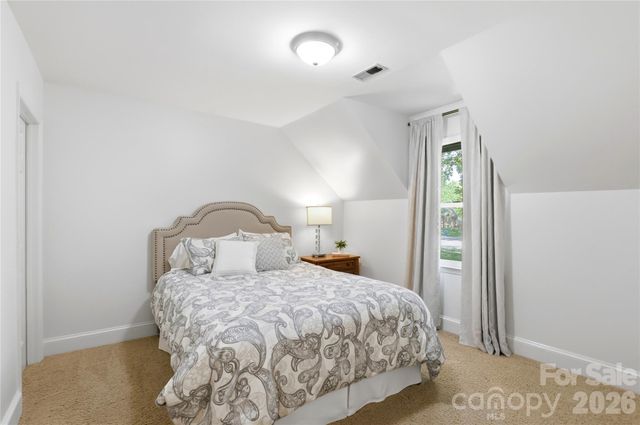 8200 Asheley Glen Drive, Mint Hill, NC 28227