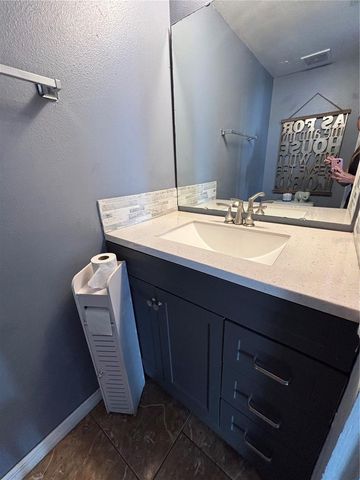 239 CURTIS AVENUE, Groveland, FL 34736