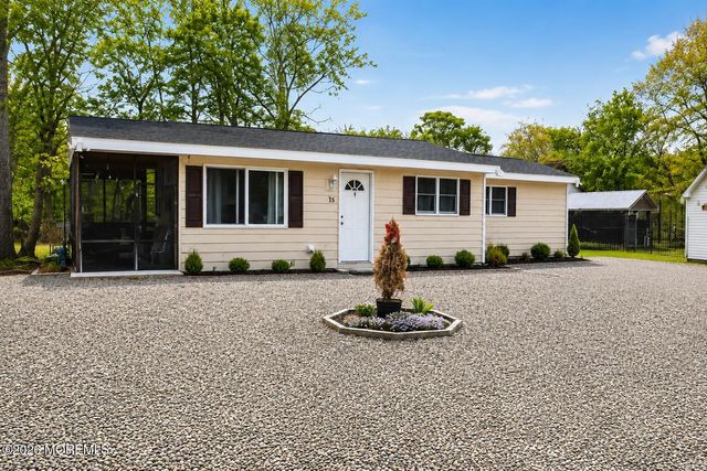 15 Starboard Way, Waretown, NJ 08758