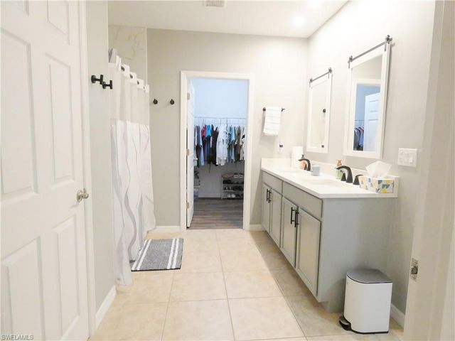 4630 SW 16th PL, Cape Coral, FL 33914