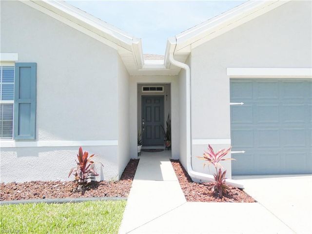 4630 SW 16th PL, Cape Coral, FL 33914