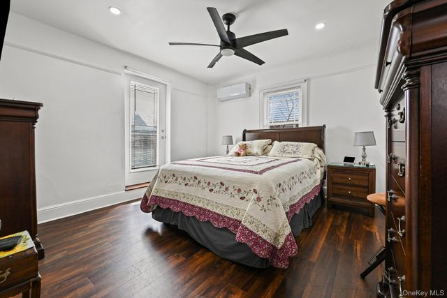 6 Dubonnet Road, Valley Stream, NY 11581