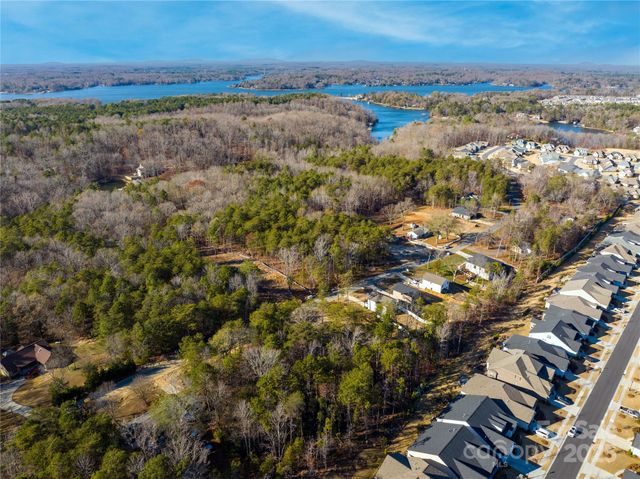 17307 Green Hill Road, Charlotte, NC 28278