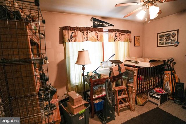 1935 OGDEN DR, Blakeslee, PA 18610