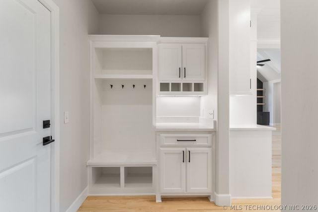 14230 S Delaware Place S, Bixby, OK 74008