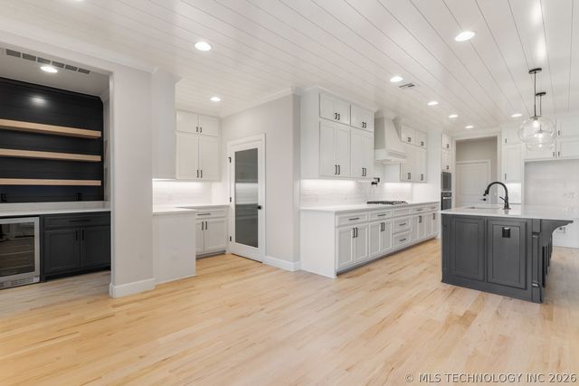 14230 S Delaware Place S, Bixby, OK 74008