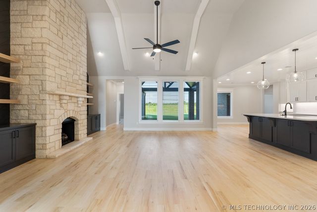 14230 S Delaware Place S, Bixby, OK 74008